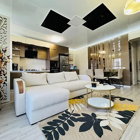 Apartament Tan Gold Konstanca