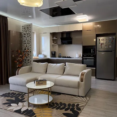 Tan Gold Apartament